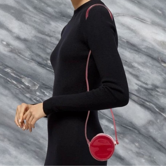 NWOT Marc Jacobs Mini 4” Red Patent Leather Crossbody Round Canteen Bag Purse - Picture 1 of 8